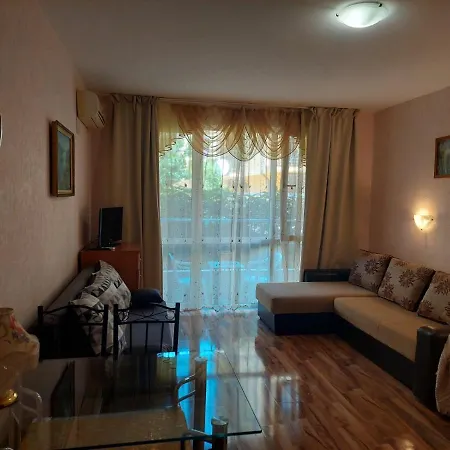 Apartament святой влас, комплекс Sea Breeze *